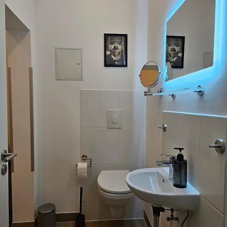 Apartment Ilmpartment Deluxe - Vollausstattung - Boxspringbett - Wi-fi - Netflix *