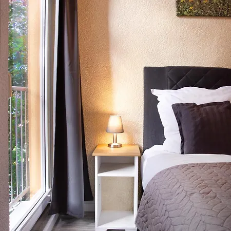 Ilmpartment Deluxe - Vollausstattung - Boxspringbett - Wi-fi - Netflix * Ilmenau